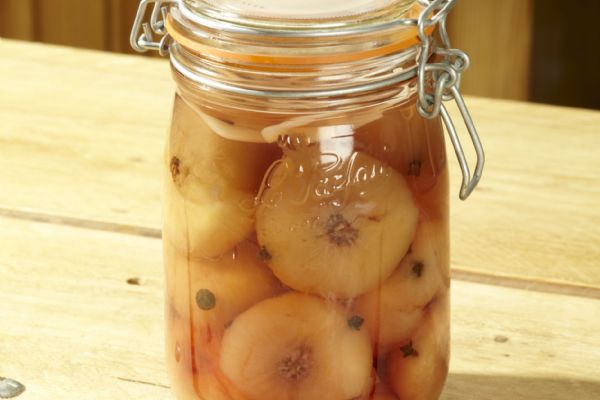 How to make Spiced Pickled Peaches | Rosie Makes Jam Recipes