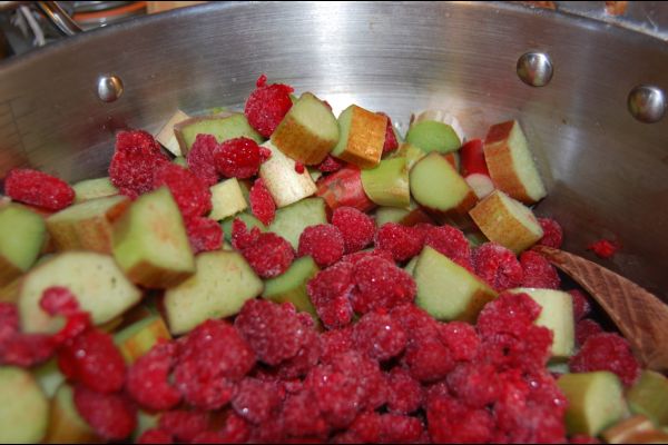 How do you make Rhubarb & Raspberry Jam | Find a recipe for Rhubarb & Raspberry Jam