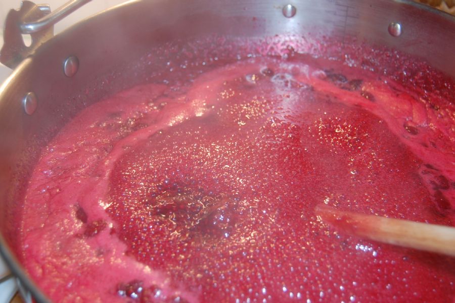 How to make Rhubarb & Raspberry Jam - recipe method