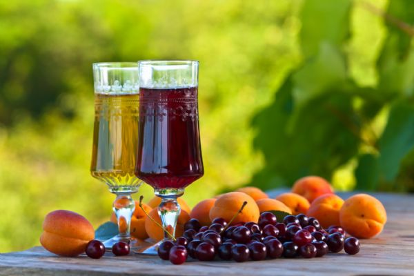 How do you make Apricot Brandy | Find a recipe for Apricot Brandy