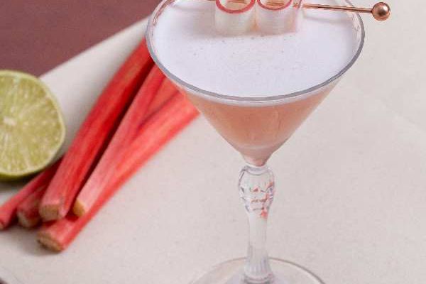 How to make Rhubarb Gin | Rosie Makes Jam Recipes